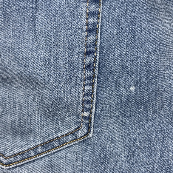 LOGO Lori Goldstein High Rise Wide Leg Crop Jeans Raw Hem Size 10P - Picture 9 of 9